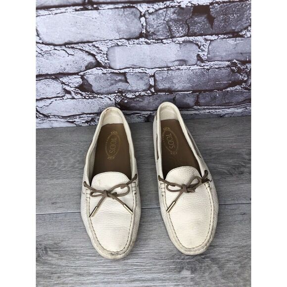 Tod’s Ivory Cream Leather Gommino Driving Moccasin Shoes Women’s Sz 40EU/9.5M US - Picture 15 of 16